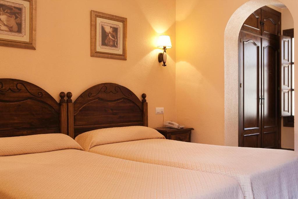 Hotel Hospederia Santiago Chiclana de la Frontera Camera foto